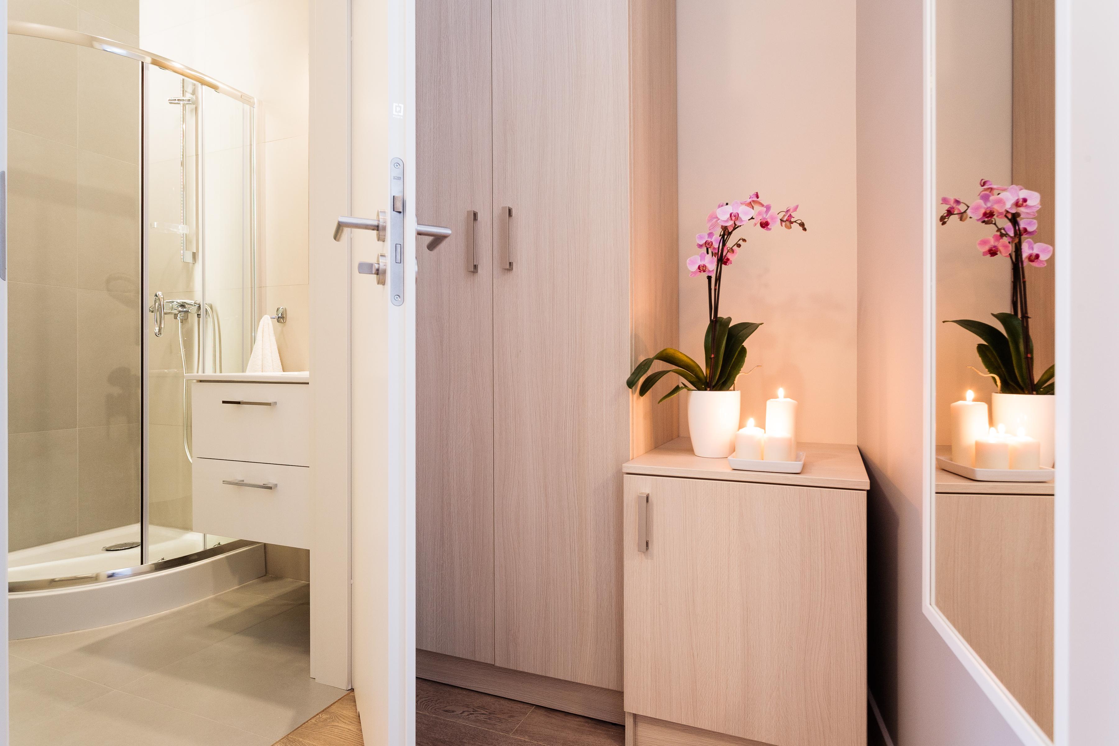 Platinia - Komfortowe Stare Apartahotel