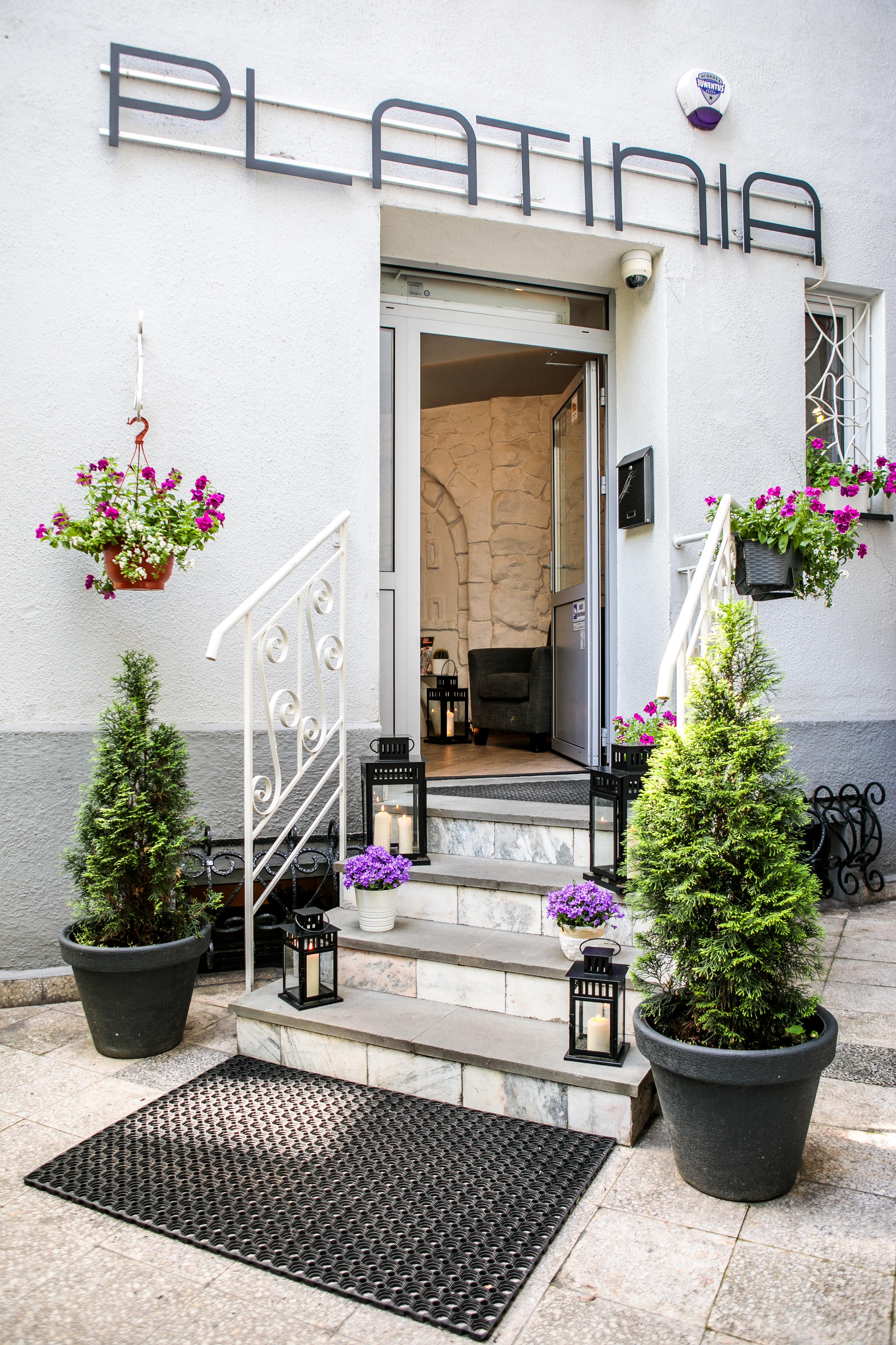 Platinia - Komfortowe Stare Apartahotel Cracovia