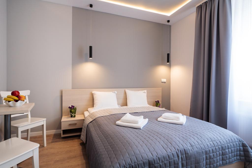 Platinia - Komfortowe Stare Aparthotel Cracovia